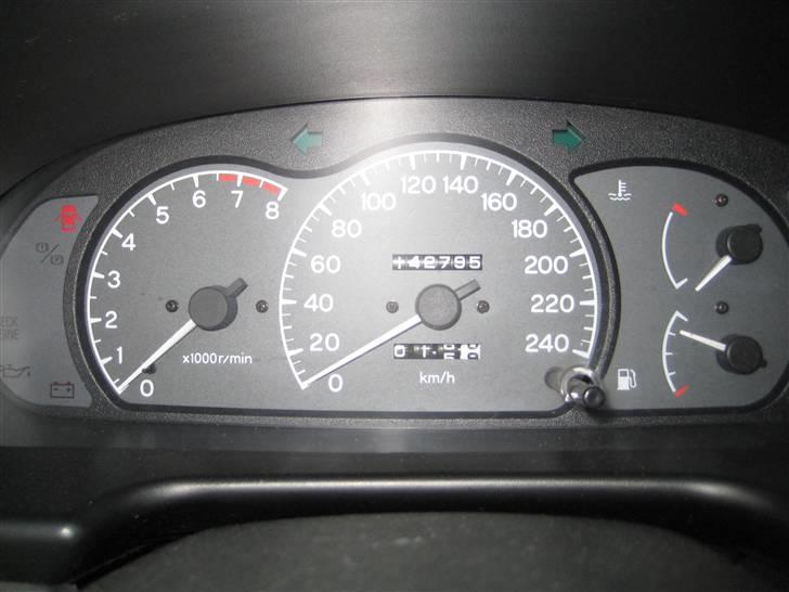 Mitsubishi Colt 1.3 GLXi  (SOLGT) billede 11