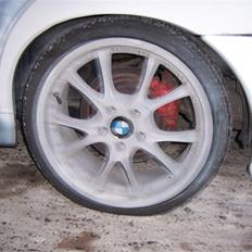 BMW E36 320i - solgt