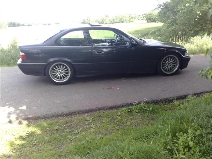 BMW 325i coupe e36 solgt billede 2