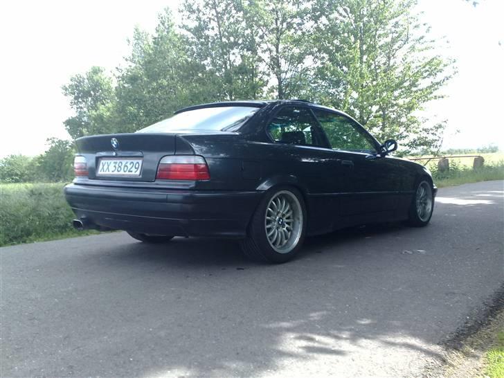 BMW 325i coupe e36 solgt billede 3