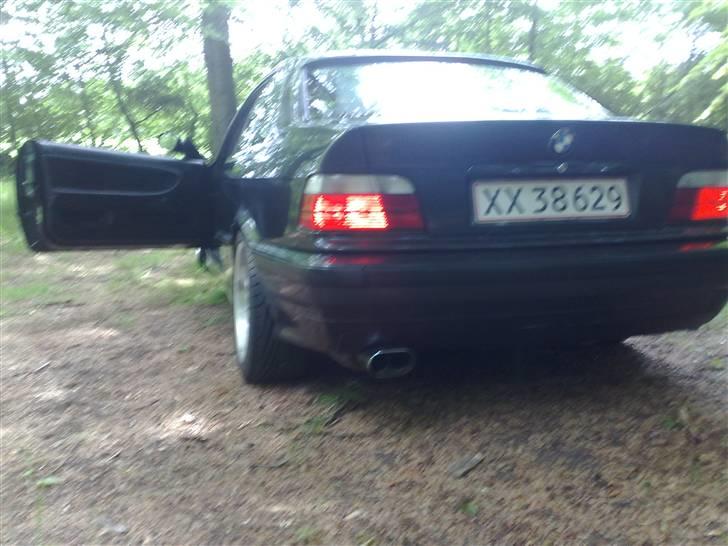 BMW 325i coupe e36 solgt billede 11