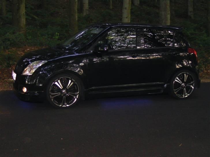 Suzuki Swift solgt billede 3