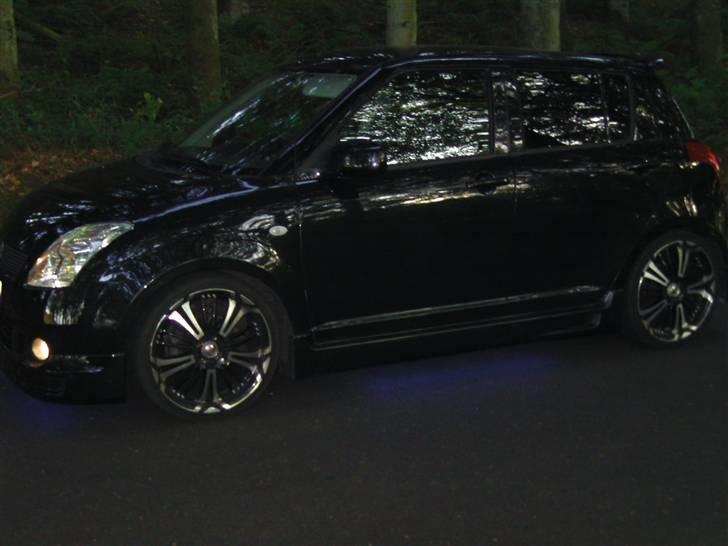 Suzuki Swift solgt billede 4