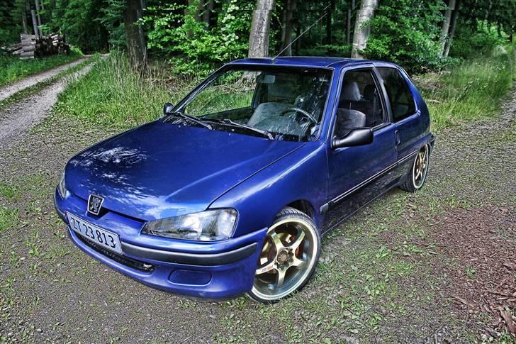 Peugeot 106 Cashmere - solgt - Det er målet med udseendet :) RS GT 17" Sænket 40/40 og Tonede ruder :D    HDRi & Photoshop mod´et billede 11