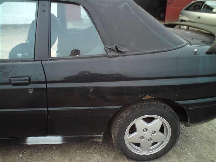 Ford escort XR3I cabriole billede 3