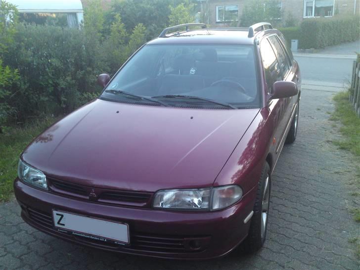 Mitsubishi Lancer Stationcar *RIP* - Lige kommet hjem i indkørslen billede 1