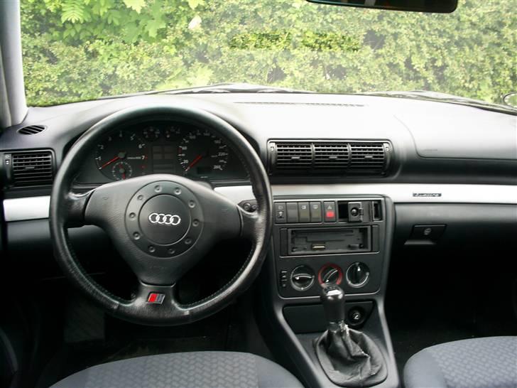 Audi A4 Avant 1.8T ***SOLGT*** billede 19