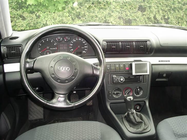 Audi A4 Avant 1.8T ***SOLGT*** - Med gps og anlæg monteret billede 20