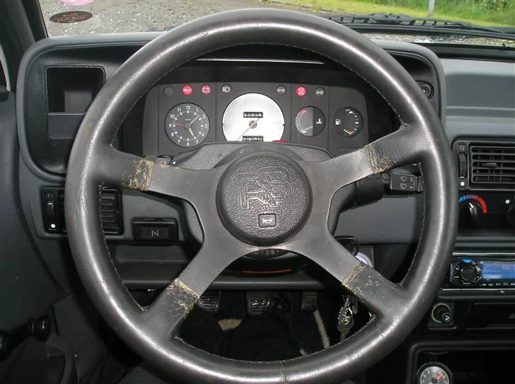 Ford Escort 1.4 Savoy soon RST billede 3