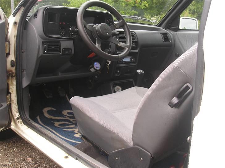 Ford Escort 1.4 Savoy soon RST billede 6