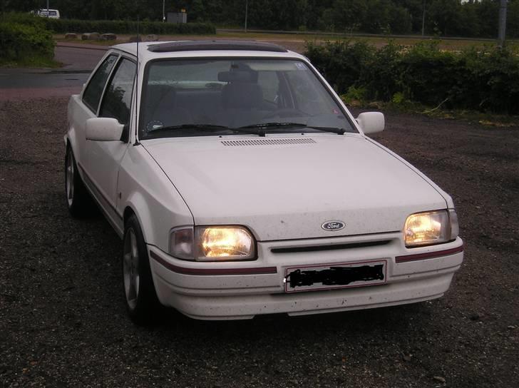 Ford Escort 1.4 Savoy soon RST billede 14