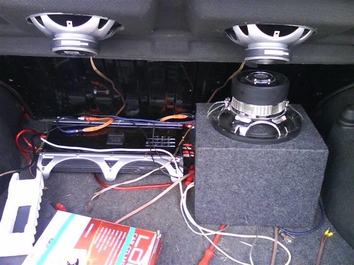 Opel Kadett E 1,4i solgt billede 7