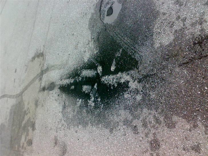 Toyota carina II (SOLGT) - ja, hvad skal man sige? det sviner lidt de dækrester? billede 12