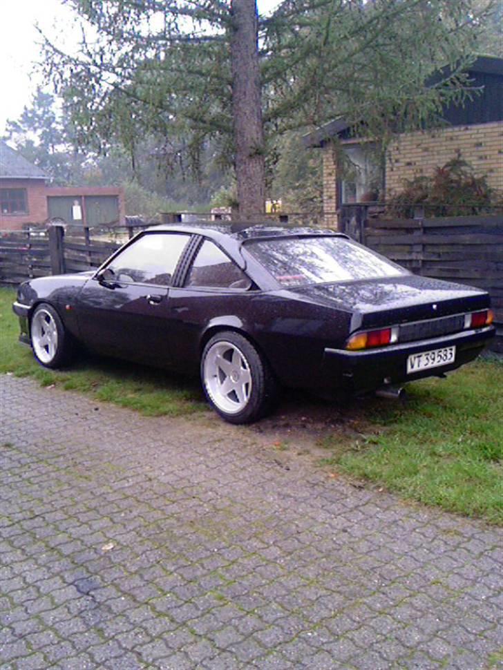 Opel Manta Coupe *SOLGT* billede 14