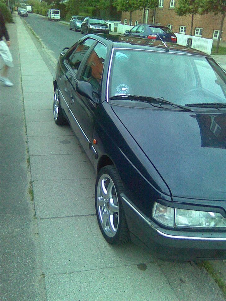 Peugeot 405 2.0 i SOLGT billede 2