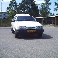 Ford SOLGT Sierra P100 2,0 OHC