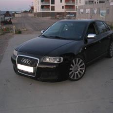 Audi A3  1.8 T    (SOLGT)