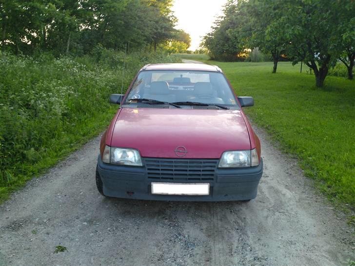 Opel Kadett E [SOLGT] billede 2