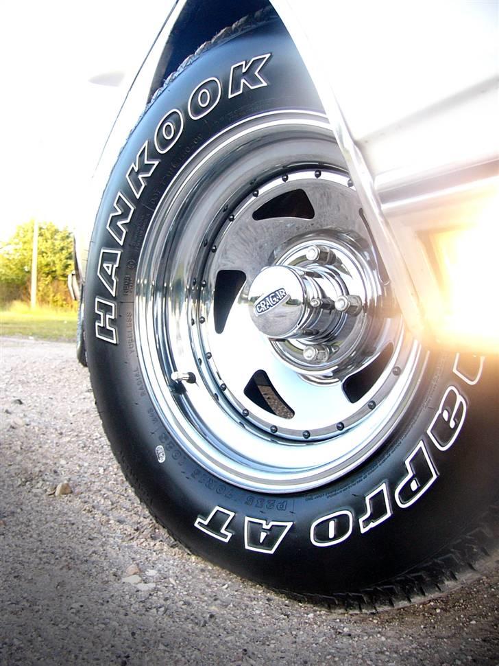 Chevrolet Caprice Brougham - Så er der nye dæk og fælge på :D billede 13