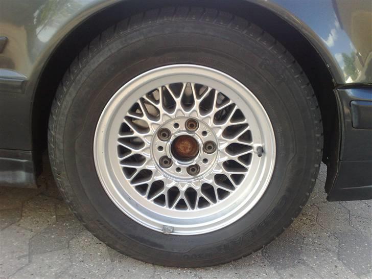 BMW E34 525i "BIMSE" Stjålet billede 12