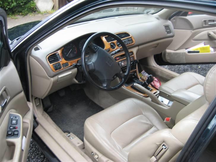 Honda Accord Coupe 2,2i (Solgt) billede 9