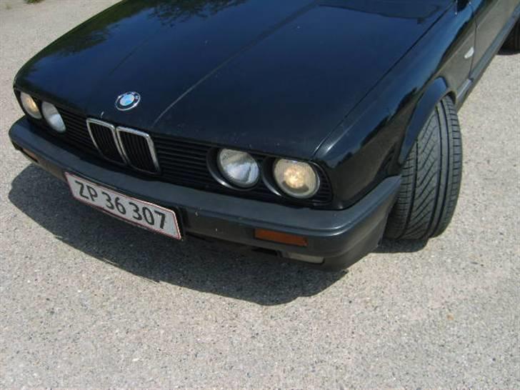 BMW 320i SOLGT billede 9