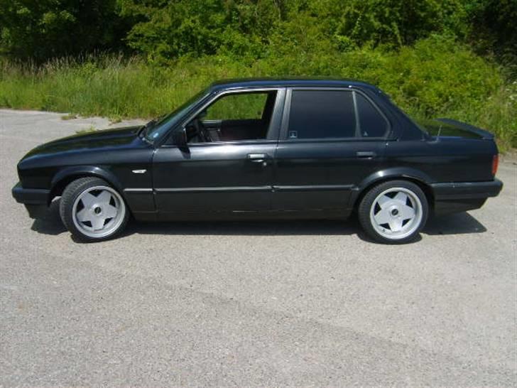 BMW 320i SOLGT billede 10