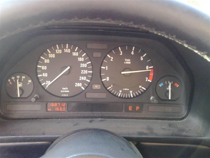 BMW E32 735i **SOLGT** billede 10