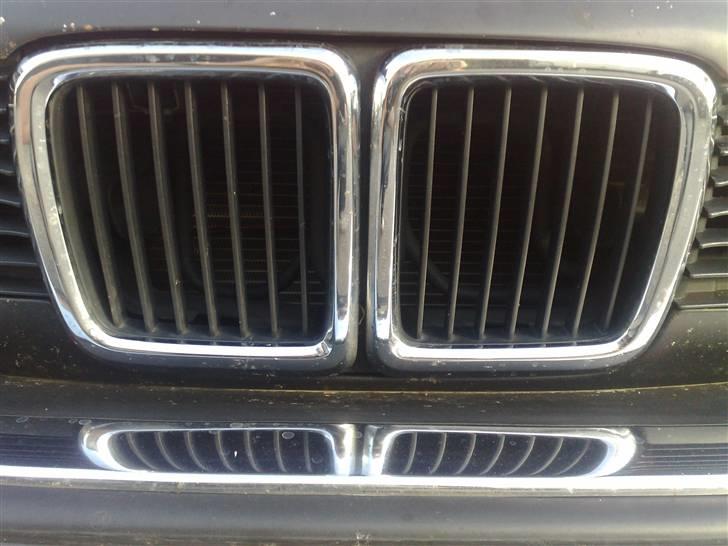 BMW E32 735i **SOLGT** billede 13