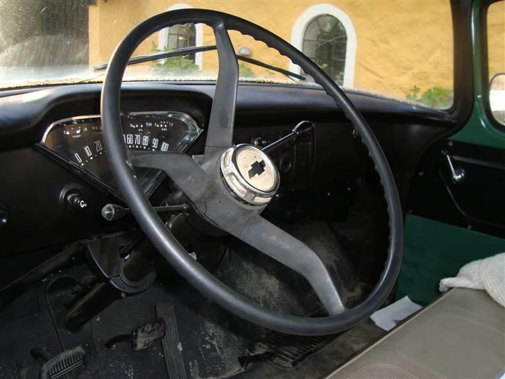 Chevrolet Apache 32 TIL SALG - Oldskool rat når det er bedst, god workout når der skal parkeres billede 6