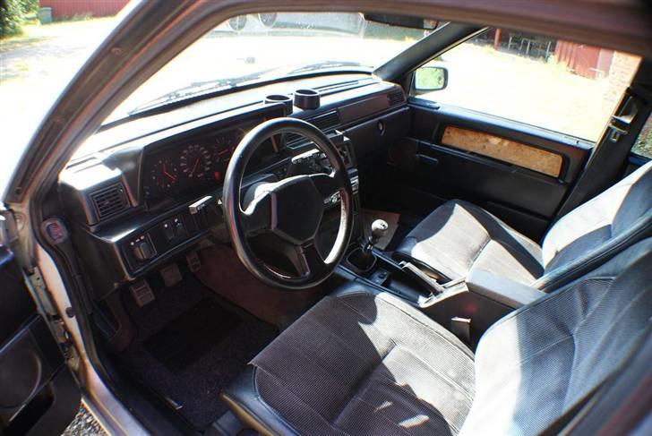 Volvo 745 TIC *SOLGT* billede 11