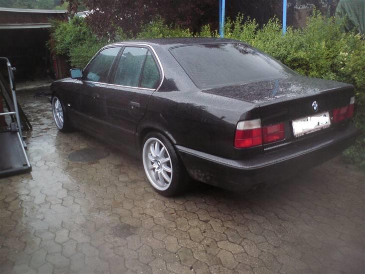 BMW 525i  solgt billede 1