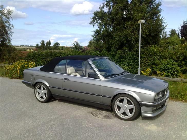 BMW E30 2,5M50 Cabrio SOLGT billede 3