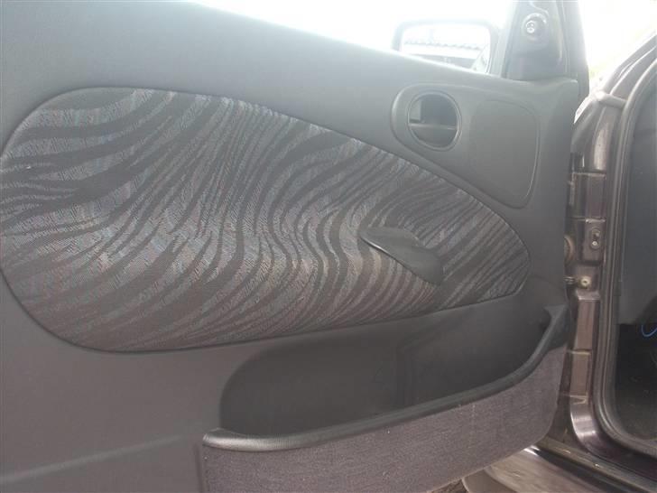 Ford Escort.1.8i 16v sport. billede 9