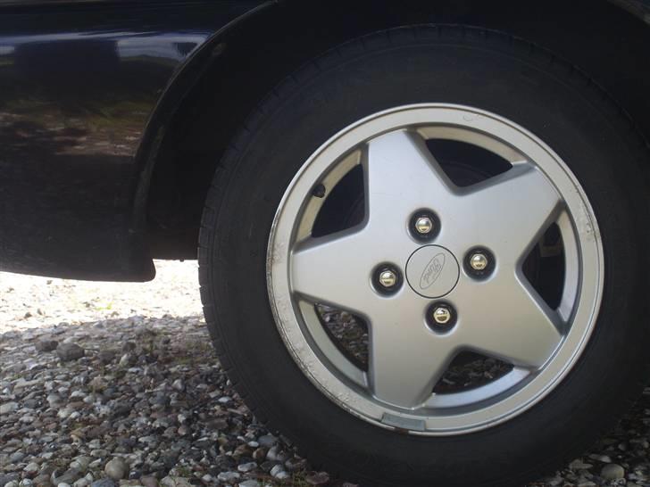 Ford Escort.1.8i 16v sport. billede 14