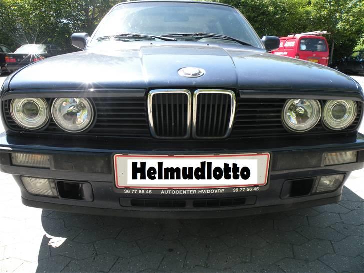 BMW 320 i touring byttet billede 1