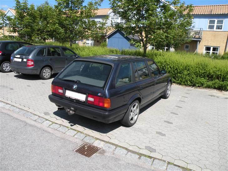 BMW 320 i touring byttet billede 8