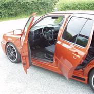 VW vento 1,8 solgt