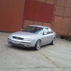 Ford Mondeo v6