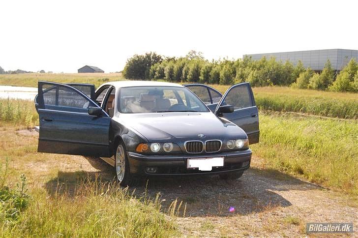 BMW 528i R.I.P [Tidl. bil] billede 5