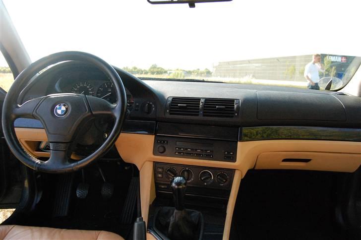 BMW 528i R.I.P [Tidl. bil] billede 9