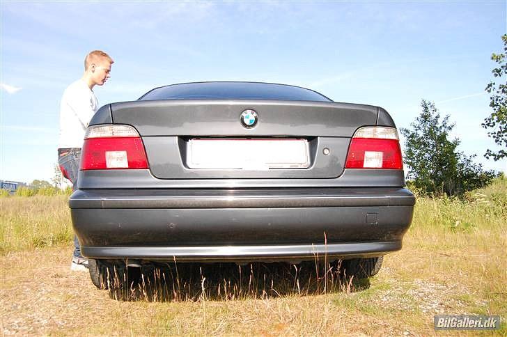 BMW 528i R.I.P [Tidl. bil] billede 11