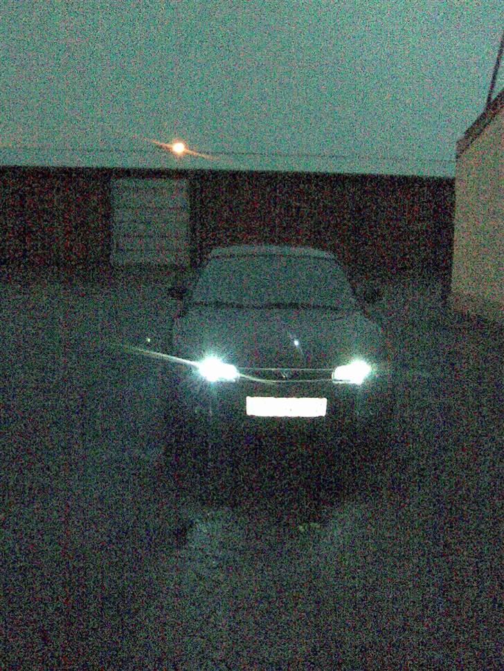 Mazda 626 solgt  billede 2