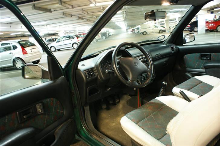 Peugeot 106 *SOLGT* billede 9