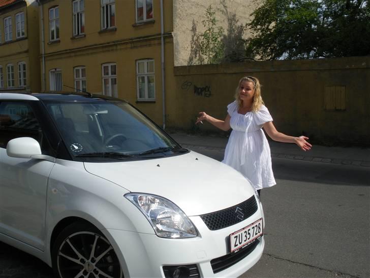 Suzuki Swift Solgt - Konen Ville gerne være med på billederne :) billede 5