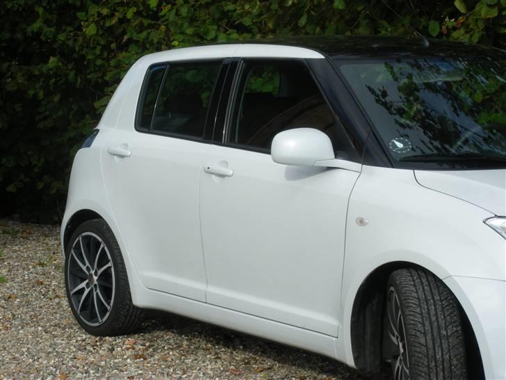 Suzuki Swift Solgt billede 9