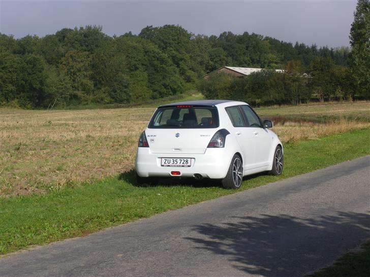 Suzuki Swift Solgt billede 11