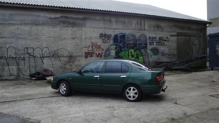 Nissan primera SE billede 6