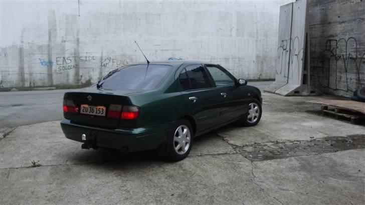 Nissan primera SE billede 8