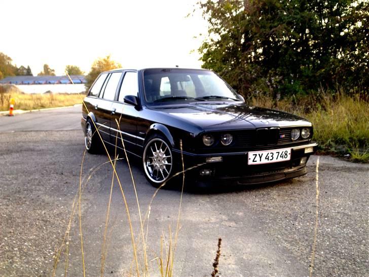 BMW E30 335i Touring *Solgt* billede 1